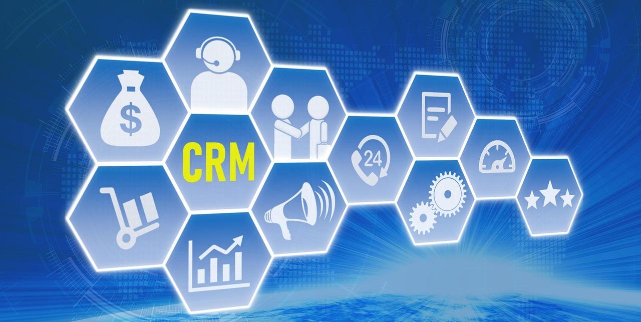 Streamlining Your Sales Process with the Right CRM